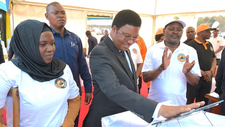 WAPIGA KURA WAPYA ZAIDI YA MILIONI 5 KUANDIKISHWA-MAJALIWA