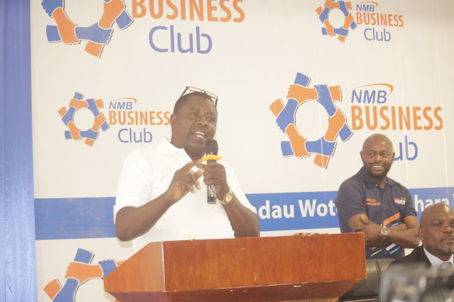 WAFANYABISHARA TANGA WATOA USHAURI KWA BENKI YA NMB WALIOCHUKUA MIKOPO NA KUSHINDWA KUIREJESHA