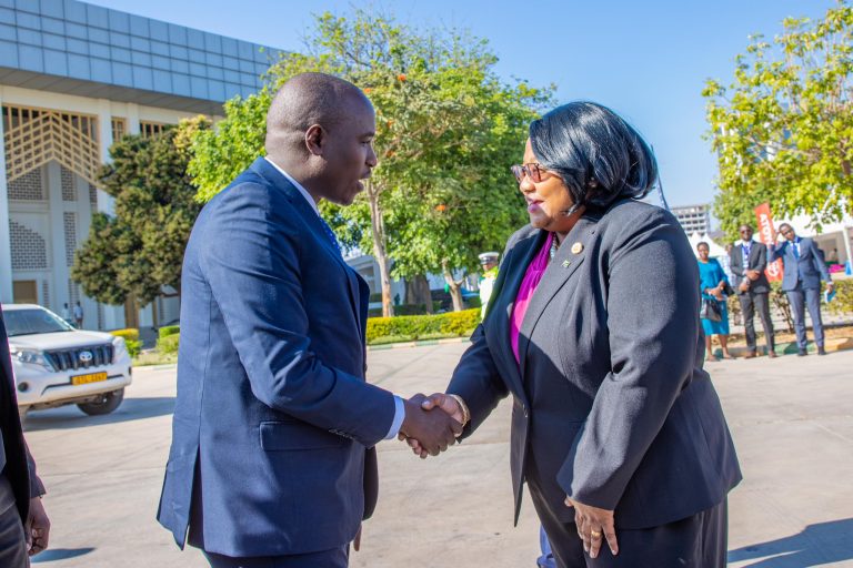 NAIBU WAZIRI MKUU AMWAKILISHA RAIS SAMIA MKUTANO MKUU WA TLS