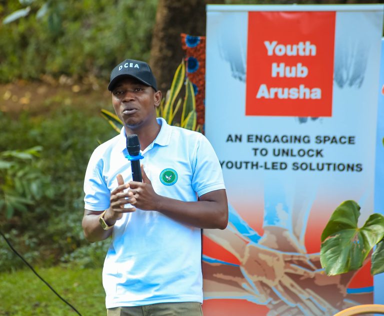 DCEA YAADHIMISHA SIKU YA VIJANA DUNIANI JIJINI ARUSHA