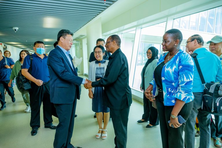WAZIRI WA MAMLAKA YA FORODHA WA CHINA AWASILI NCHINI KWA ZIARA YA KIKAZI.