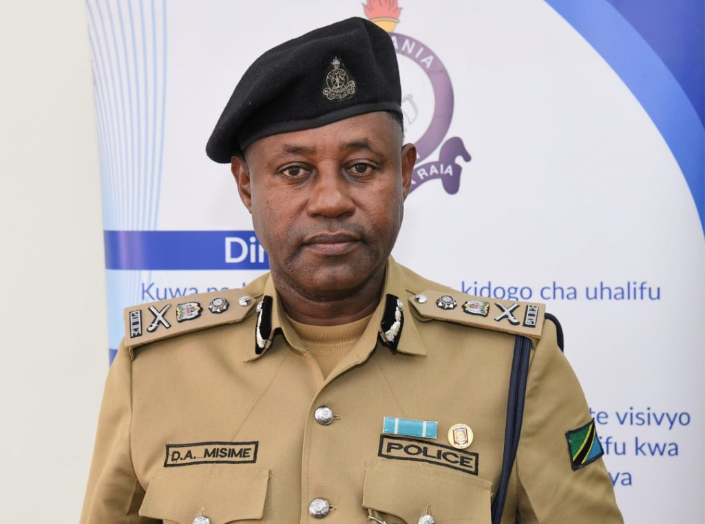 MTAKA KUZINDUA KAMPENI YA TUWAAMBIE KABLA HAWAJAHARIBIWA.