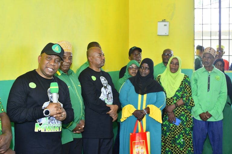 CCM ZANZIBAR  WAJIPANGA KUKOPEA WANACHAMA WAPYA