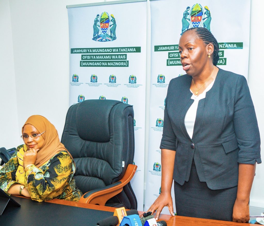 SERIKALI YATAKA WANANCHI KUSHIRIKI KUHIFADHI TABAKA LA OZONI Full SERIKALI YATAKA WANANCHI KUSHIRIKI KUHIFADHI TABAKA LA OZONI Full