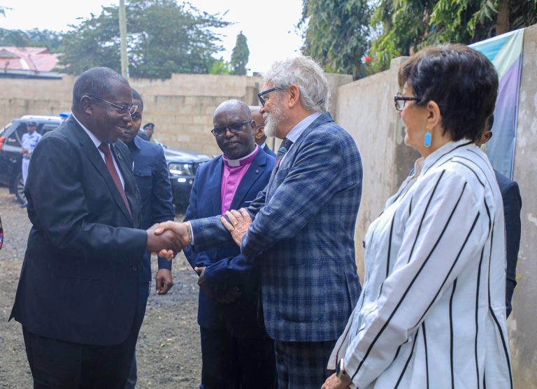 MAKAMU WA RAIS ASHIRIKI KILELE CHA MAADHIMISHO YA JUBILEI YA KANISA LA NEW LIFE OUTREACH TANZANIA – ARUSHA