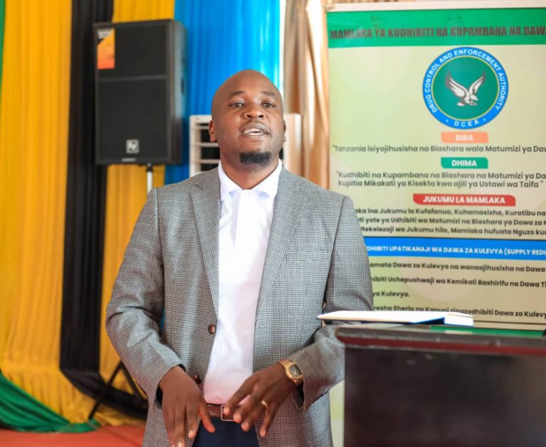 DCEA YATOA ELIMU KWA WADAU WA MAENDELEO YA VIJANA JIJINI ARUSHA