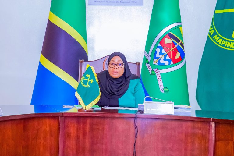 MWENYEKITI WA CCM RAIS DKT. SAMIA AONGOZA KIKAO CHA KAMATI KUU JIJINI DAR ES SALAAM