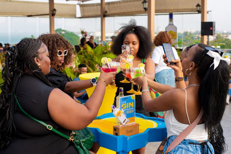 A DAYTIME OASIS WITH GORDONS HOSTED BY EL- CASA SUNSETS, SIPS, AND GROOVES AT LIVINGSTONE’S