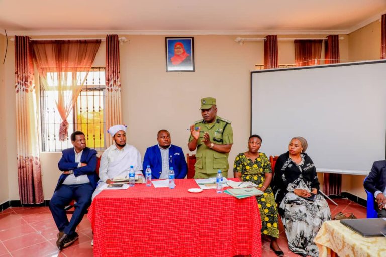 CP. WAKULYAMBA AFIKA NGOME YA CHIFU MKWAWA, AKUTANA NA CHIFU