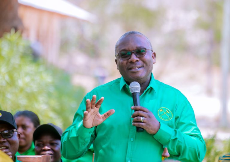 MONGELA AZUNGUMZA NA VIONGOZI WA JUMUIYA, MABALOZI NA VIONGOZI WA KIMILA