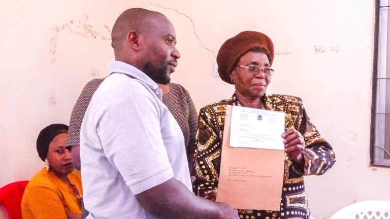 MWANZA YAJA NA KLINIKI YA ARDHI KATA KWA KATA KUWAFIKIA WATU KWENYE MAENEO YAO