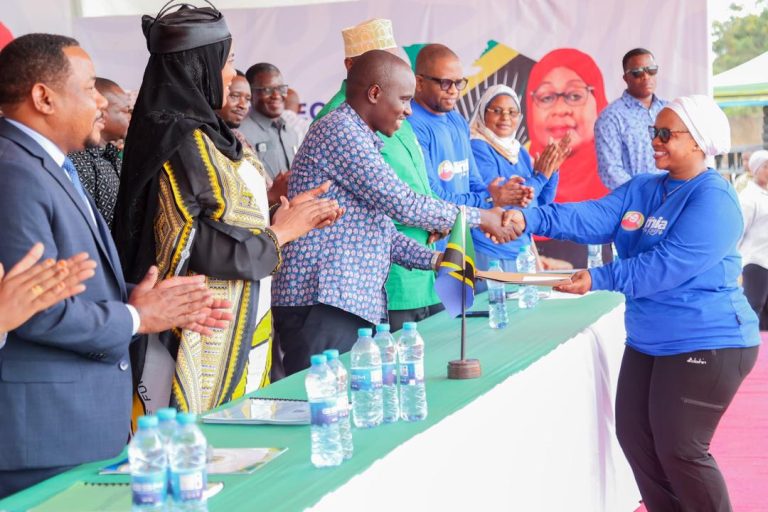 DKT. BITEKO ASISITIZA USHIRIKIANO WAZAZI, WALIMU KUPATA VIONGOZI BORA