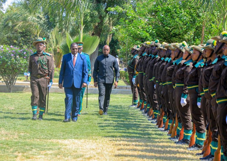 MAKAMU WA RAIS AFUNGUA MKUTANO WA MAAFISA WAANDAMIZI WA MAGEREZA