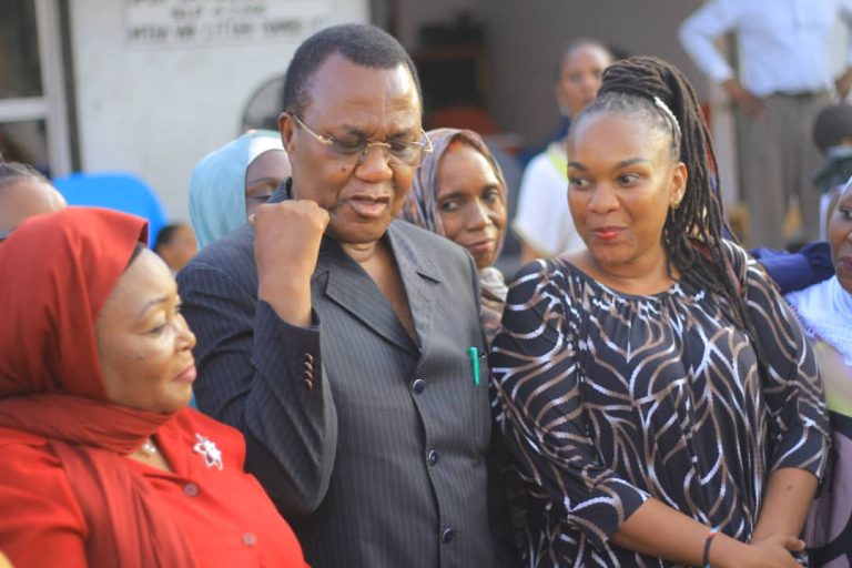 WAZIRI WILLIAM LUKUVI AVISIHI VYAMA KUACHA SIASA ZA MIHEMKO