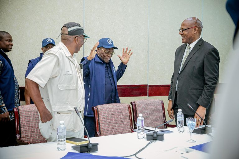 MHE. PINDA AKUTANA NA VIONGOZI WA TUME HURU YA UCHAGUZI YA BOTSWANA