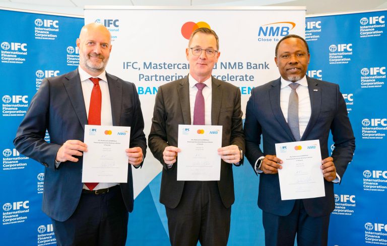 NMB, IFC MASTERCARD WAINGIA MAKUBALIANO KUBORESHA UPATIKANAJI WA HUDUMA ZA KIFEDHA KWA WANAWAKE NCHINI