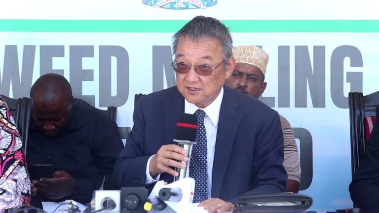 SERIKALI, UNDP YAWAKUMBUKA WAKULIMA WA MWANI, WAPATIWA VIFAA VYA KISASA