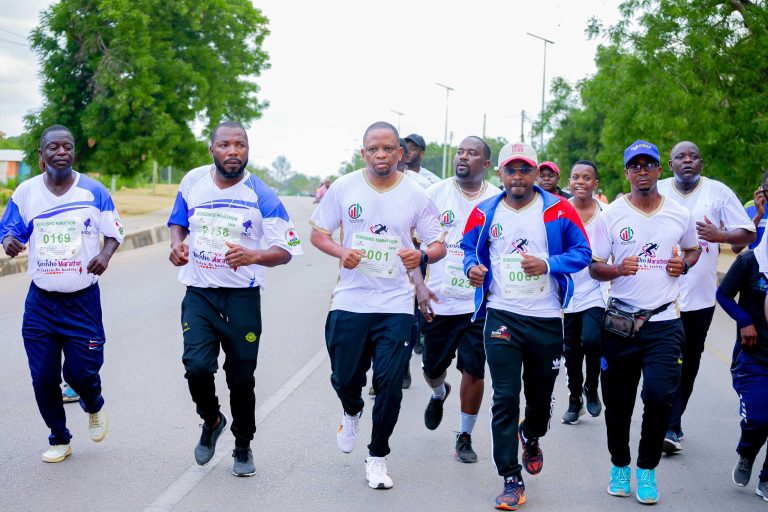 MHE. MWINJUMA AHAMASISHA WATANZANIA KUENDELEA NA UTAMADUNI WA MAZOEZI