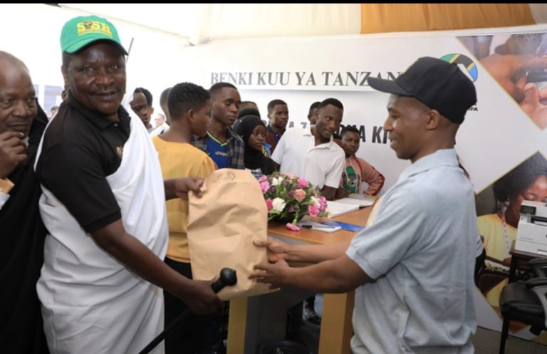MACHIFU WA MBEYA WATEMBELEA BANDA YA BoT WIKI YA HUDUMA ZA KIFEDHA