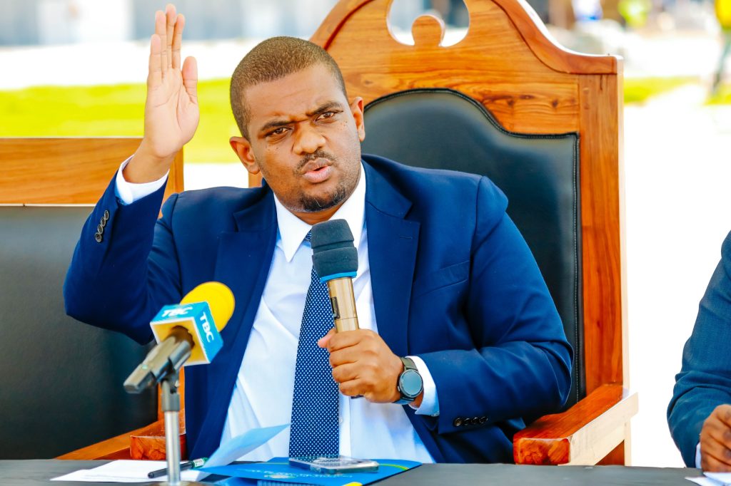 WATUMISHI WA ARDHI JIJI LA DODOMA WAPEWA SIKU 30 KUTATUA MIGOGORO YA ARDHI 