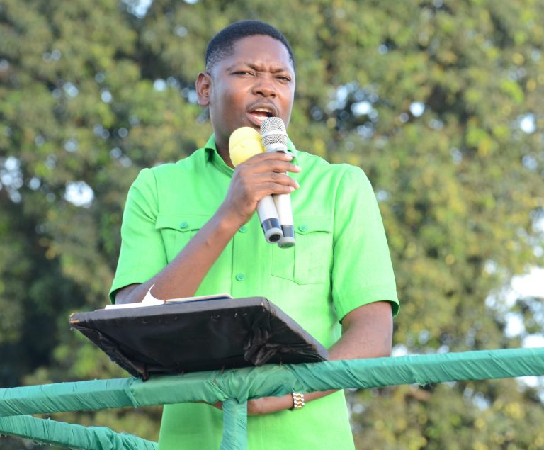 KATIBU WA CCM MKOA WA PWANI,MBUNGE KOKA WASHUSHA ‘NONDO’ UZINDUZI WA KAMPENI KIBAHA MJI