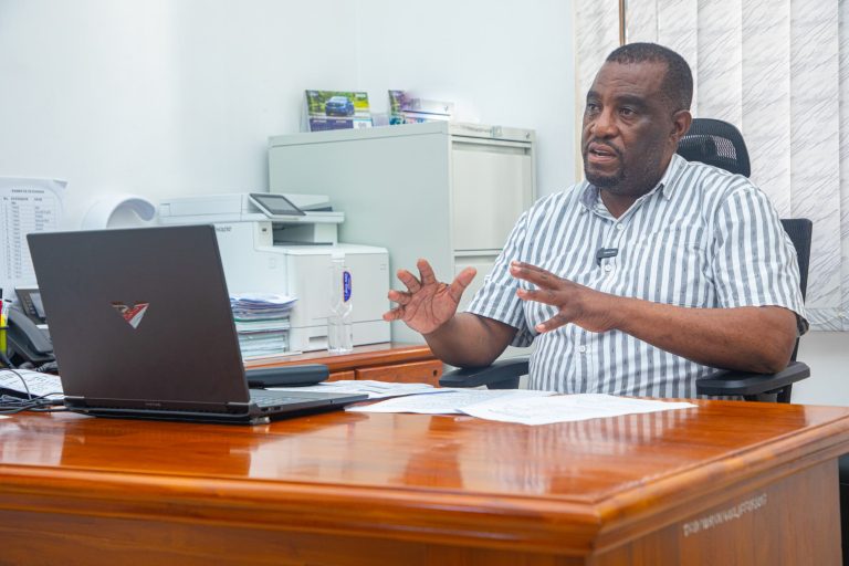 RAIS SAMIA AIPA TANROADS ZAIDI YA BIL 500 UJENZI MIUNDOMBINU DAR ES SALAAM