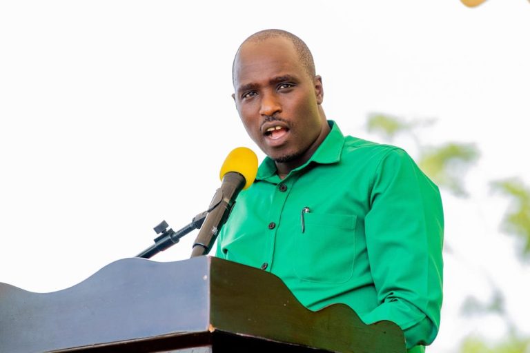 CHATO MSIFANYE MAKOSA KUCHAGUA VYAMA VINGINE – DKT. BITEKO