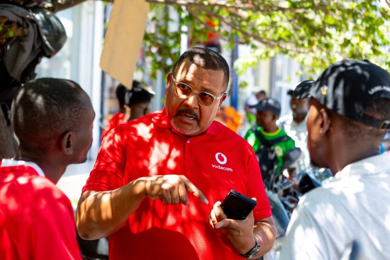 VODACOM YATOA ELIMU KUHUSU UTAPELI MTANDAONI