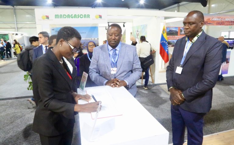 SPIKA TULIA ATEMBELEA BANDA LA TANZAANIA COP29