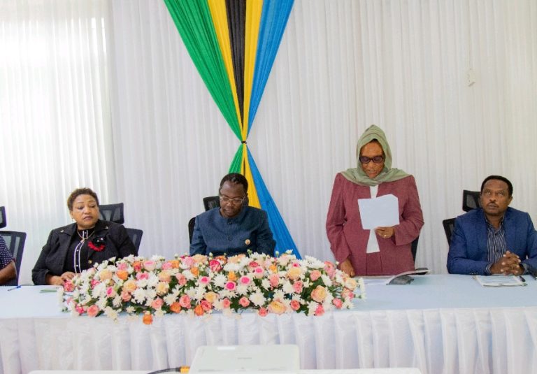 SIMBACHAWENE AZIAGIZA TAASISI ZA SERIKALI KUTEKELEZA SHERIA YA USALAMA NA AFYA MAHALA PA KAZI