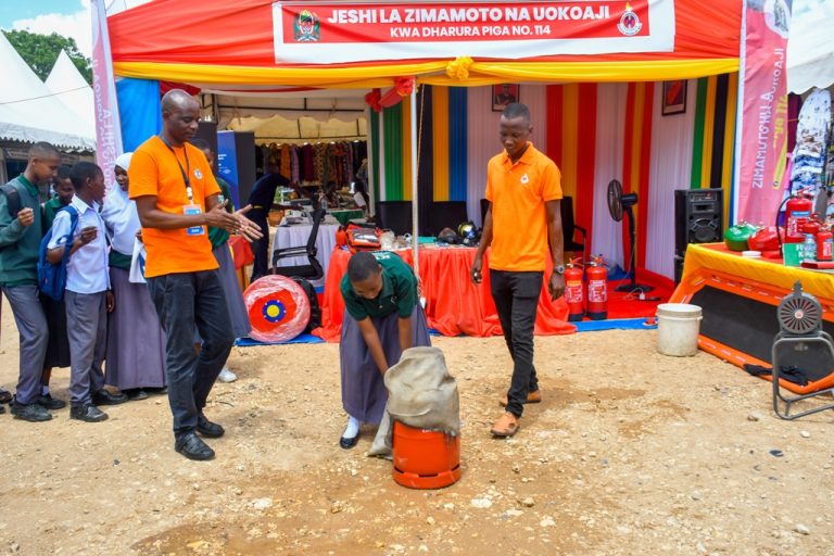 ZIMAMOTO MKOA WA PWANI YAWAPIGA MSASA MKALI WANANCHI 600 DHIDI YA KUPAMBANA NA MOTO