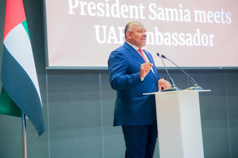 WAZIRI KOMBO AHUTUBIA KATIKA CHUO CHA DIPLOMASIA CHA UAE