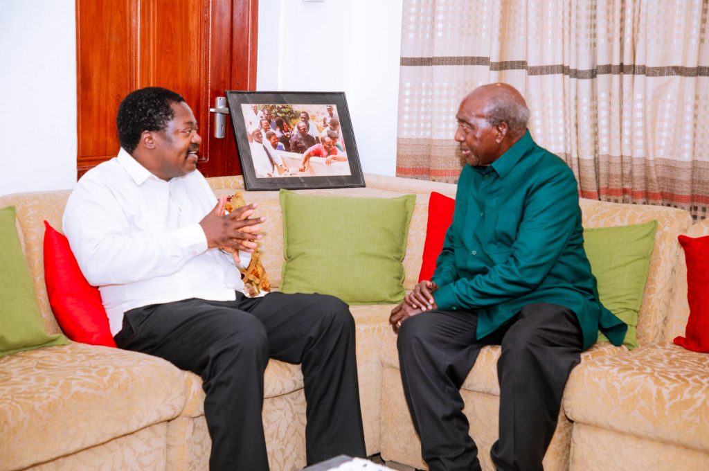 MALECELA APONGEZA UIMARA WA CCM NA SERIKALI ZAKE KUTUMIKIA WATANZANIA