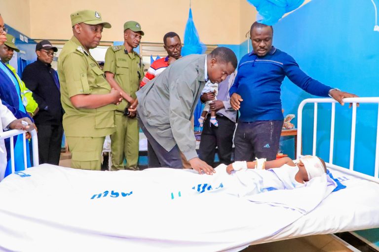 BASHUNGWA AWAJULIA HALI MAJERUHI AJALI BIHARAMULO, ABIRIA 11 WAPOTEZA MAISHA NA MAJERUHI 16.