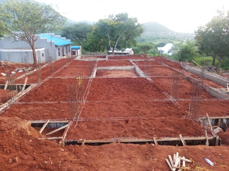 ALHAJ MRUMA KUWEKA JIWE LA MSINGI MSIKITI WA MARORO MIKUYUNI