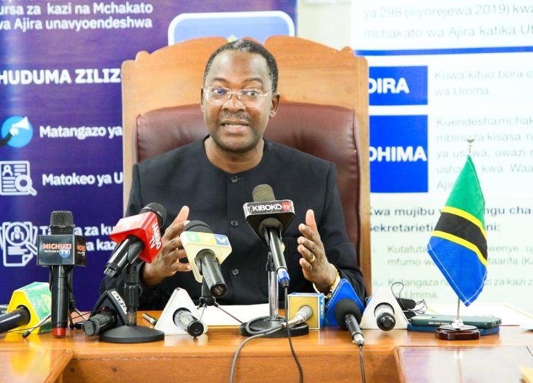 WALIMU 201,707 WANATARAJIA KUFANYIWA USAILI KUANZIA JANUARI 14 HADI FEBRUARI 24,2025