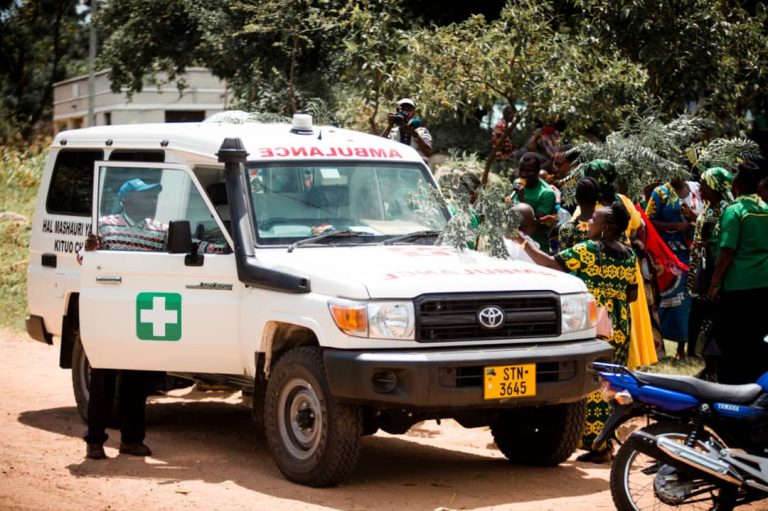 KITUO CHA AFYA IRAMBA CHAKABIDHIWA GARI LA WAGONJWA