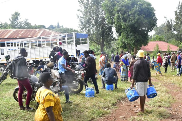 REA YAENDELEA NA USAMBAZAJI WA MITUNGI YA GESI YA KILO SITA MKOANI KILIMANJARO