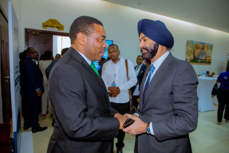 DKT. NCHEMBA AKUTANA NA RAIS WA BENKI YA DUNIA AJAY BANGA
