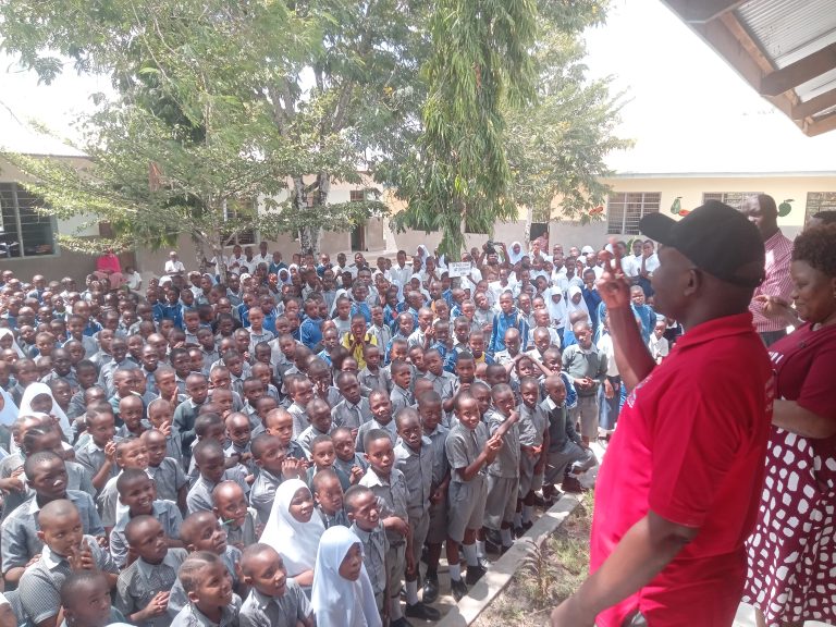 WANAFUNZI 2423 KATA YA TUMBI WAPATIWA UELEWA JUU YA MSAADA WA KISHERIA WA MAMA SAMIA