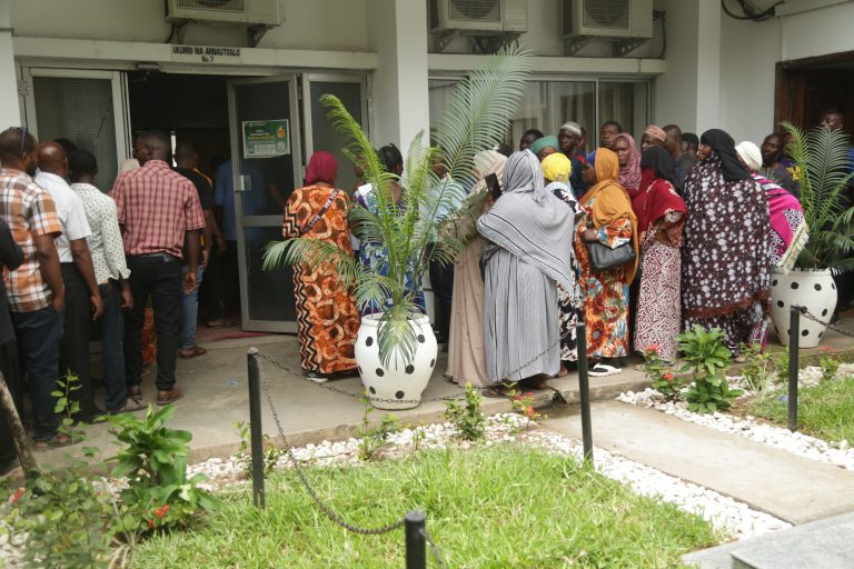 WAFANYABIASHARA 774 WATAMBULIWA KUREJESHWA SOKO KUU LA KARIAKOO