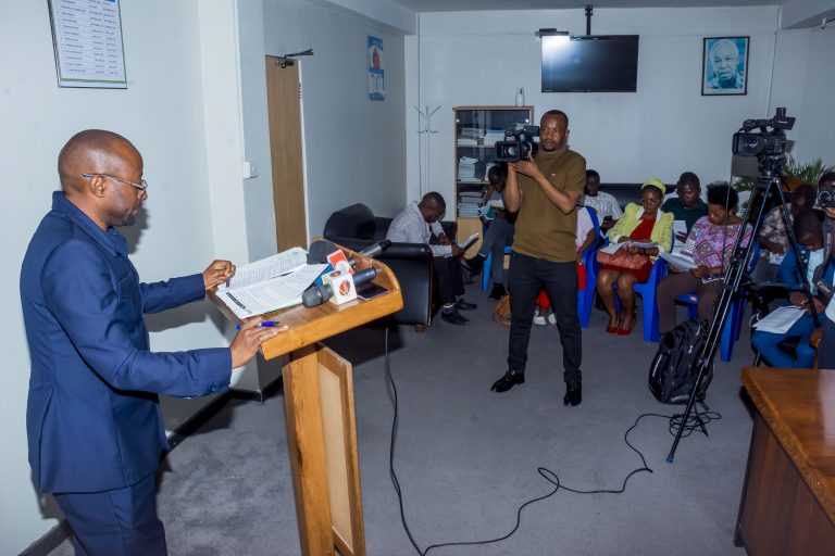 TAKUKURU KINONDONI WAFATILIA MIRADI 5 NYENYE THAMANI YA BILIONI 2.8
