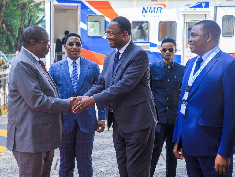 MAKAMU WA RAIS AFUNGUA KIKAO KAZI CHA TANO CHA SERIKALI MTANDAO