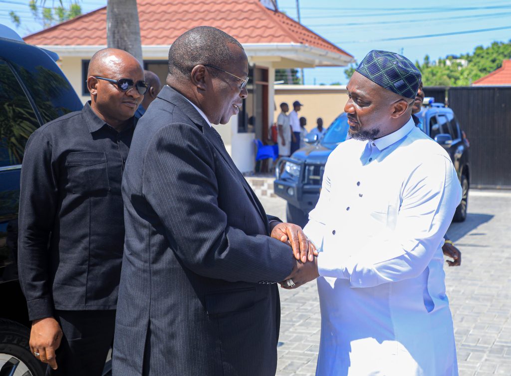 MAKAMU WA RAIS AIFARIJI FAMILIA YA WAZIRI MCHENGERWA