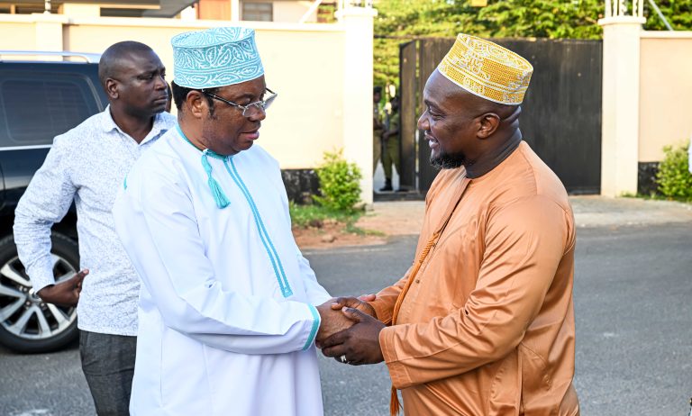 WAZIRI MKUU ATOA POLE KWA MCHENGERWA