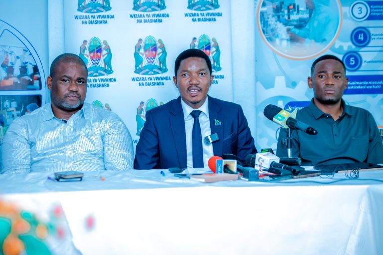 CHANGAMOTO YA WAFANYABIASHARA WAGENI KUFANYA KAZI ZA WATANZANIA KUTATULIWA
