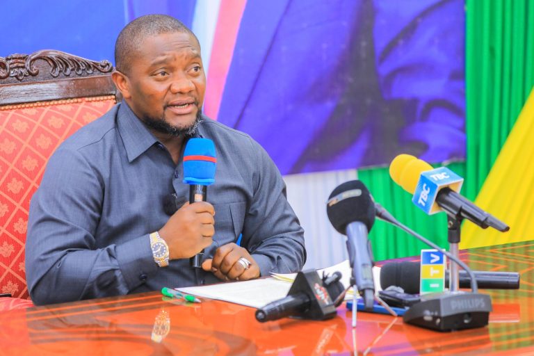 WAZIRI MCHENGERWA AWAONYA MA-RC MIKOPO YA HALMASHAURI