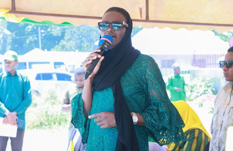DKT. TULIA AWATAKA WANA-CCM KUYASEMA MAZURI YA SERIKALI
