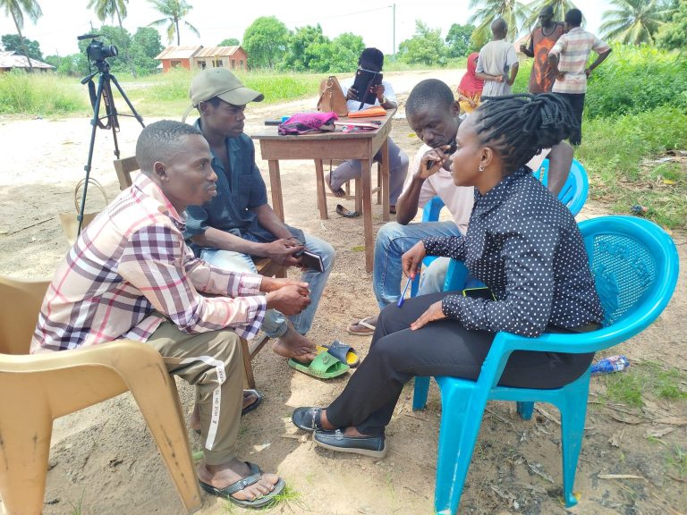 WANANCHI MANISPAA YA LINDI WAMSHUKURU RAIS SAMIA KAMPENI YA MSAADA WA KISHERIA