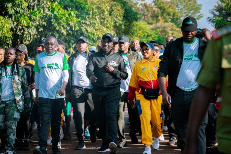 NAIBU WAZIRI MKUU ASHIRIKI MBIO ZA KILI MARATHON KILIMANJARO